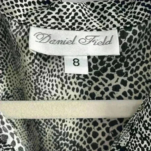 Vintage silky snakeskin print shirtdress long sleeved mother of pearl buttons - Picture 3 of 10